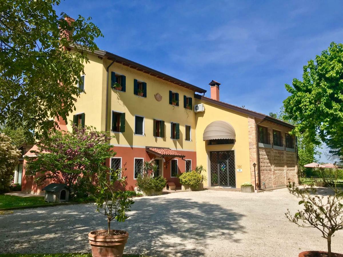Bed and Breakfast Al Vecchio Fienile à San Michele al Tagliamento Extérieur photo